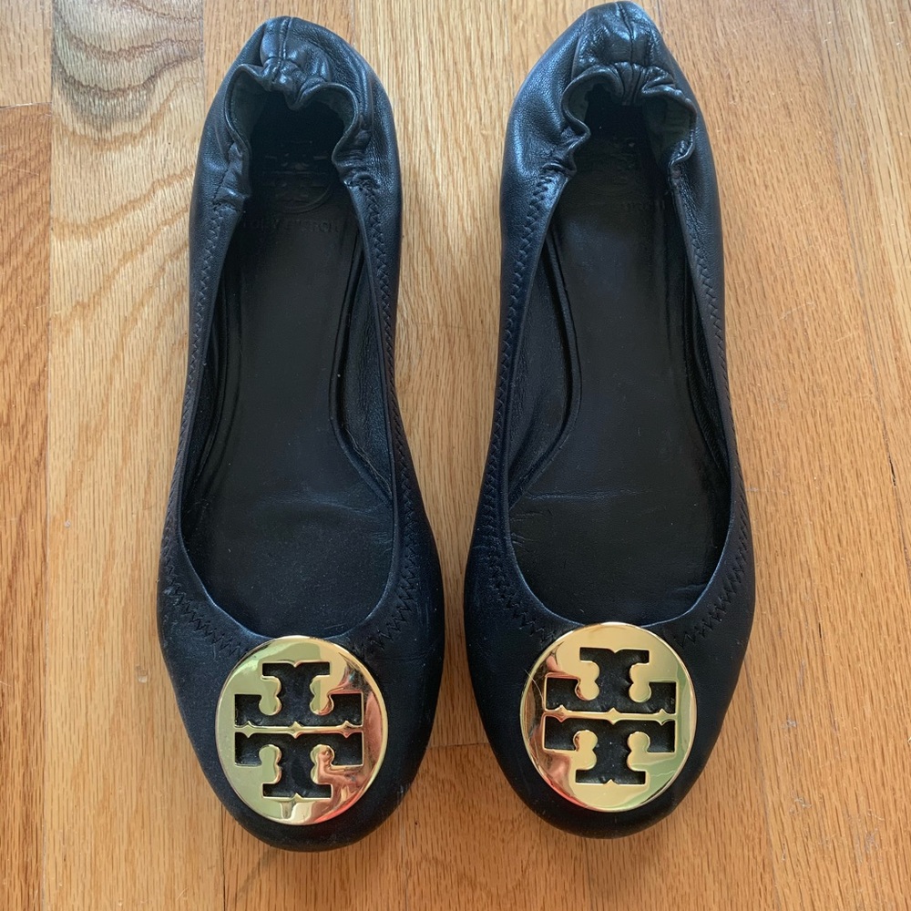 Tory Burch reva flat